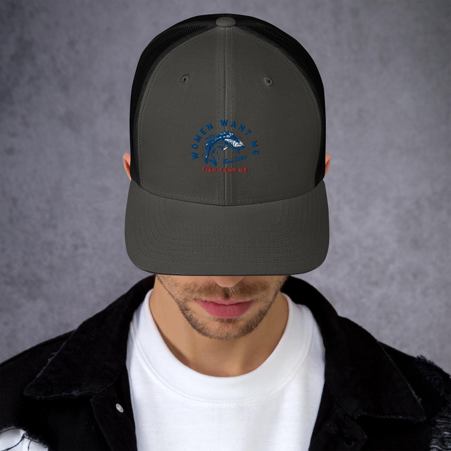 MENS FISHING TRUCKER CAP FISH FEAR ME CHARACOAL FRONT - https://firstamerican.shop/