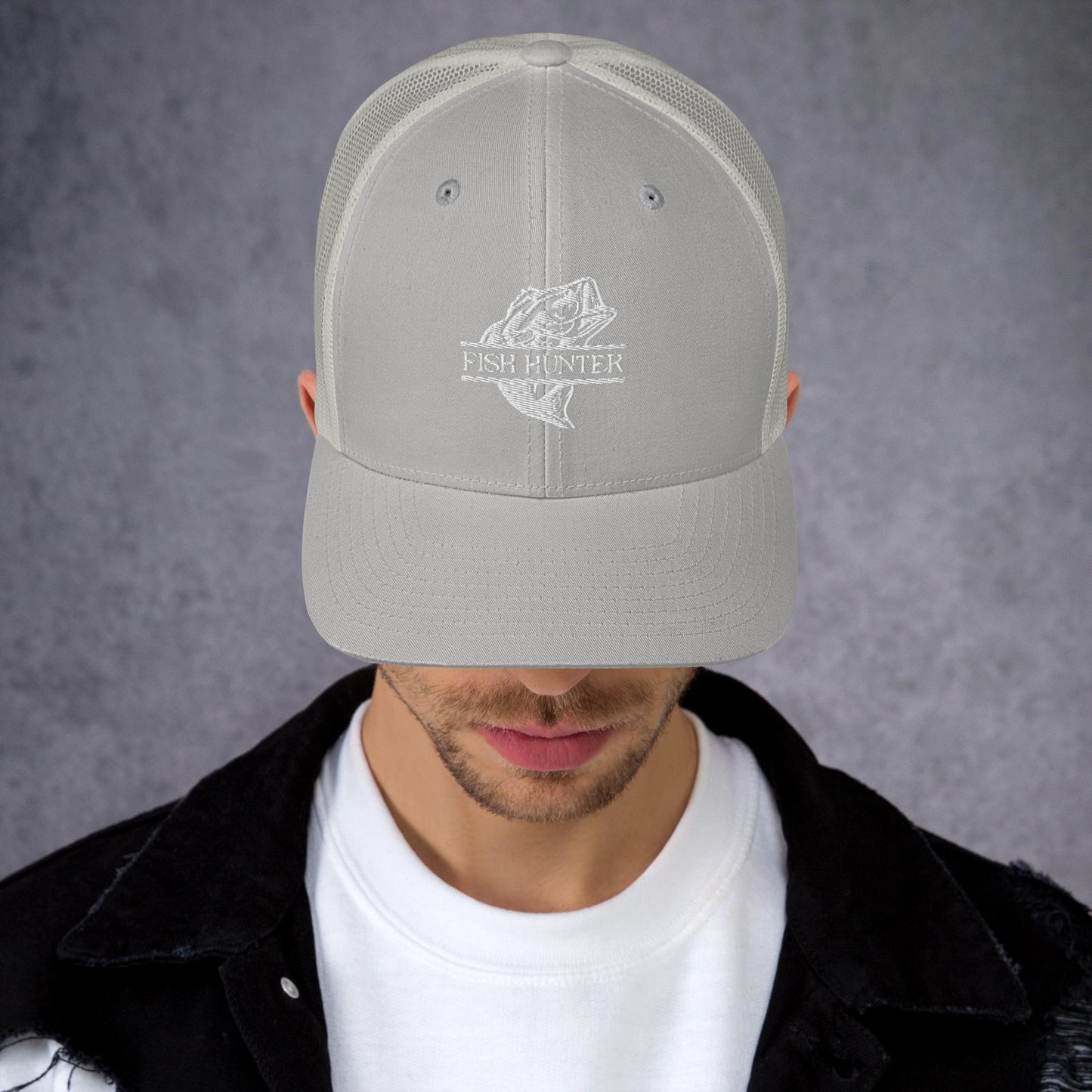 MENS FISHING TRUCKER CAP FISH HUNTER SILVER FRONT - https://firstamerican.shop/